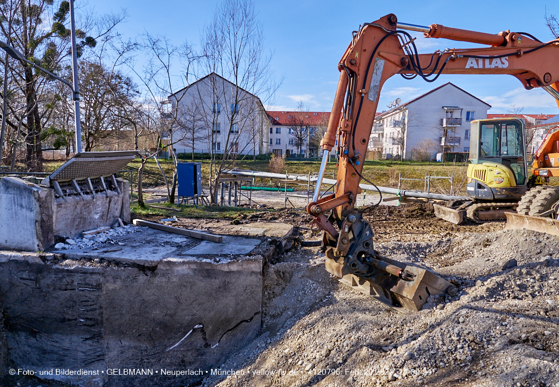 20.20.2023 - der 'verschwundene' Hachinger Bach in Berg am Laim